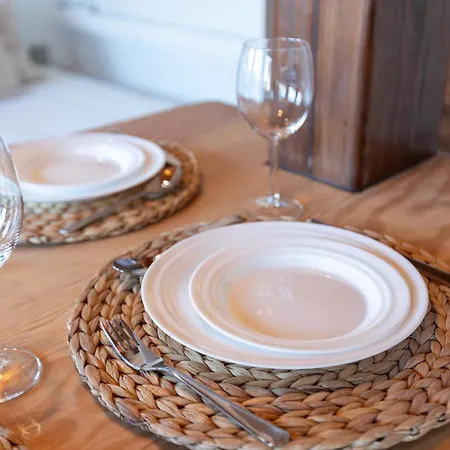 4 Pessoas No * 포르투