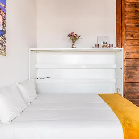 4 Pessoas No Porto