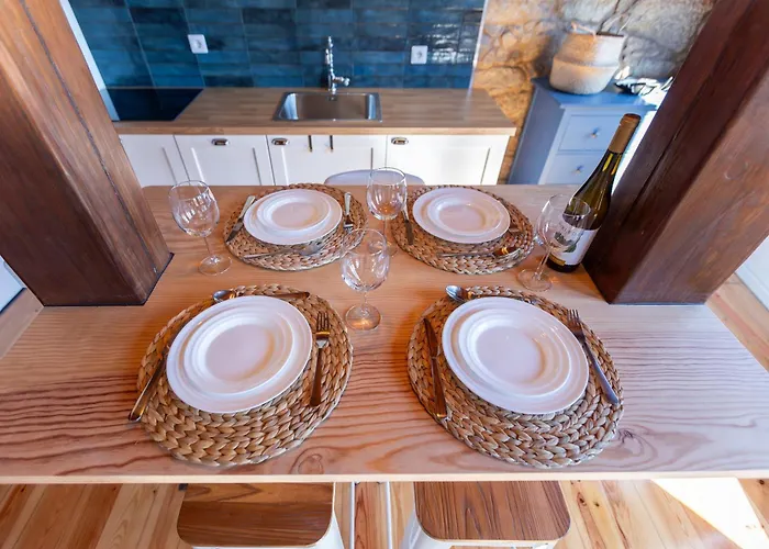 4 Pessoas No Πόρτο